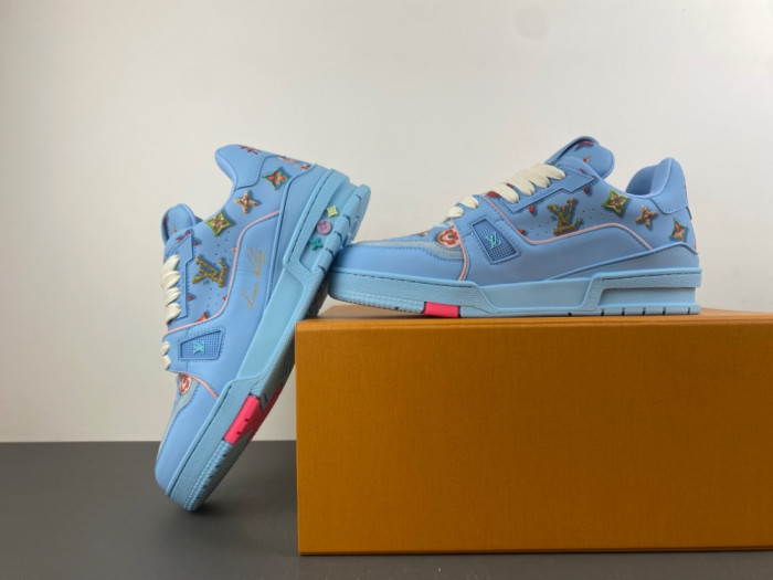 LV snekaers 311