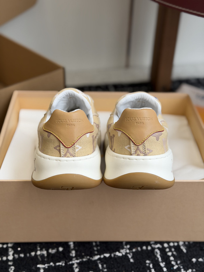 LV snekaers 294