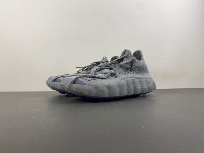 Fragment Design x Nike Mind 002 Flyknit 