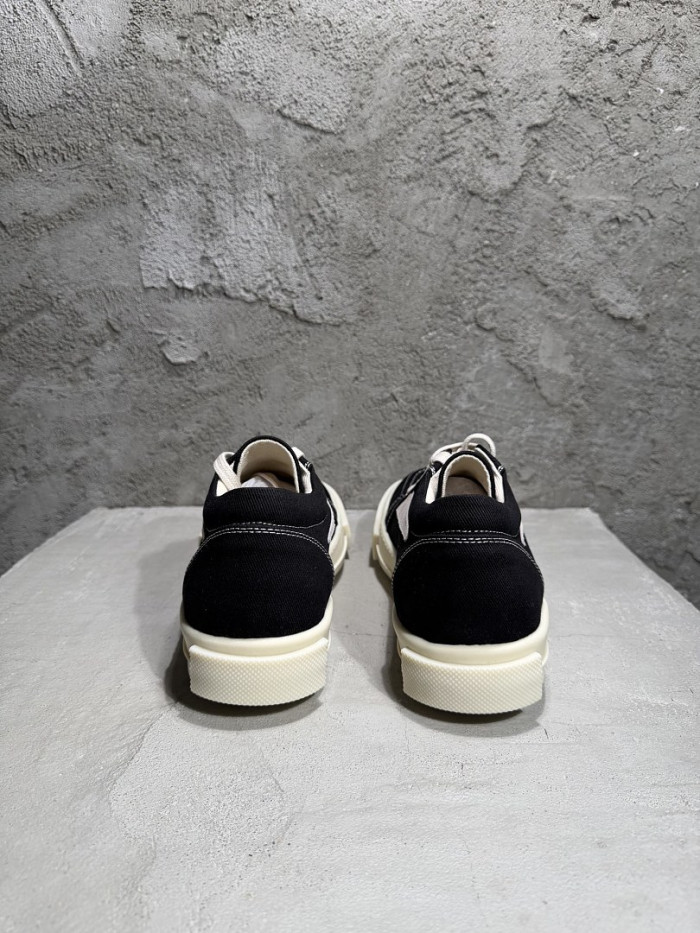 Rick Owen R0000126