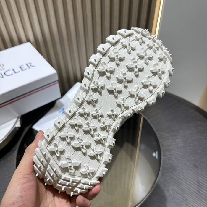 MONCLER SNEAKER 19