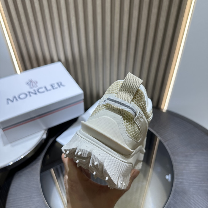 MONCLER SNEAKER 19