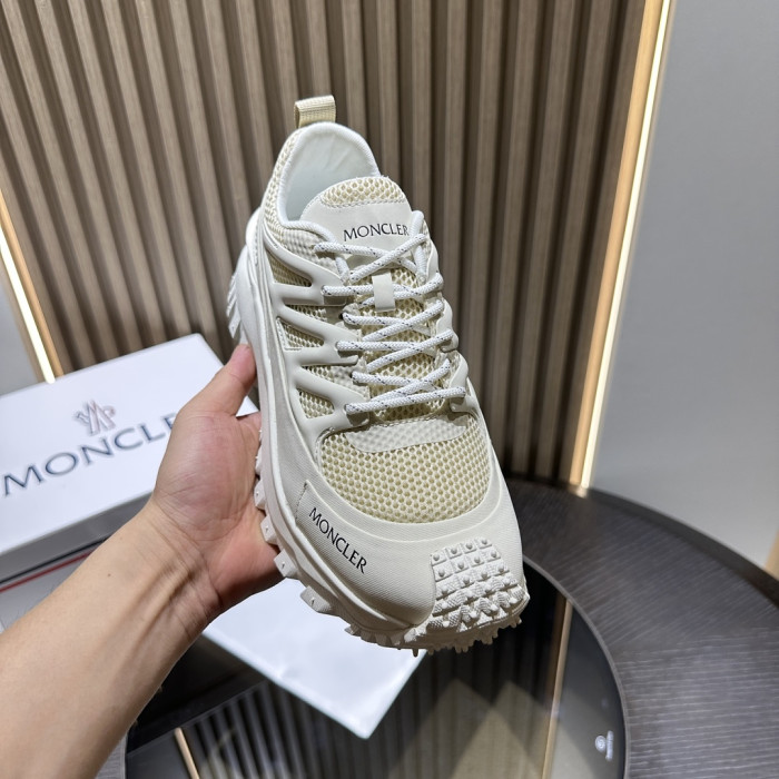 MONCLER SNEAKER 19