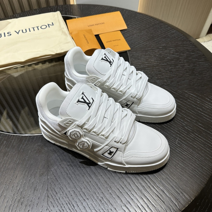LV snekaers 273