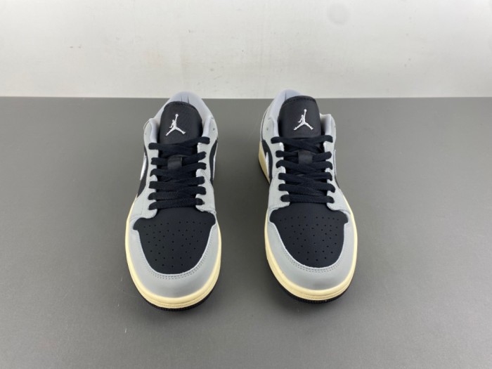 Air Jordan 1 Low-553558-030