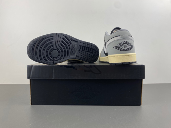 Air Jordan 1 Low-553558-030