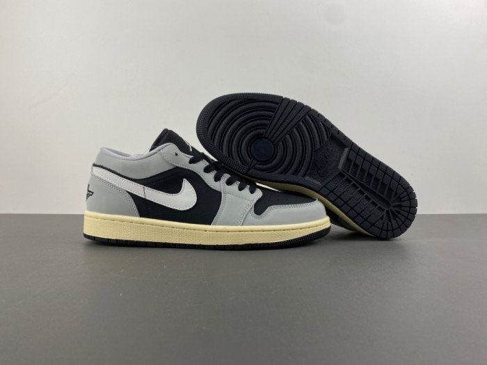 Air Jordan 1 Low-553558-030