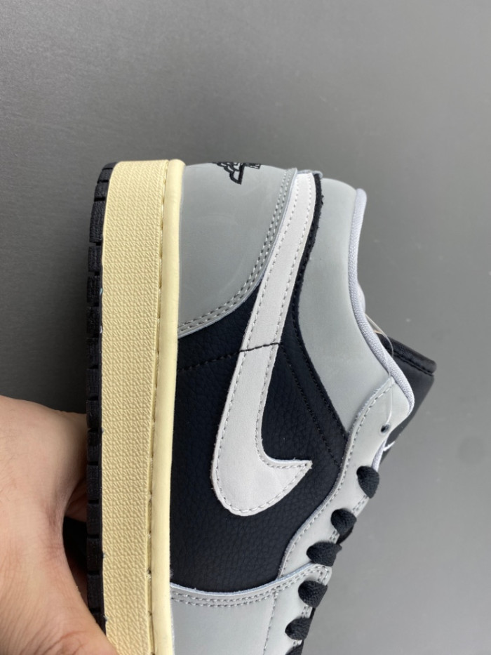 Air Jordan 1 Low-553558-030