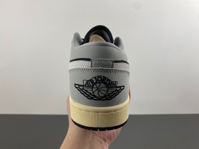 Air Jordan 1 Low-553558-030
