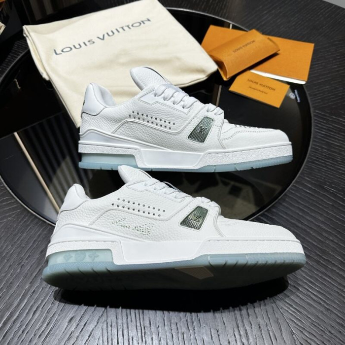 LV snekaers 214