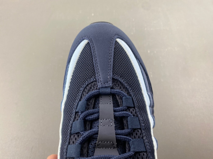 The Nike Air Max 95 OG Obsidian Releases Fall 2025-IH4457-400