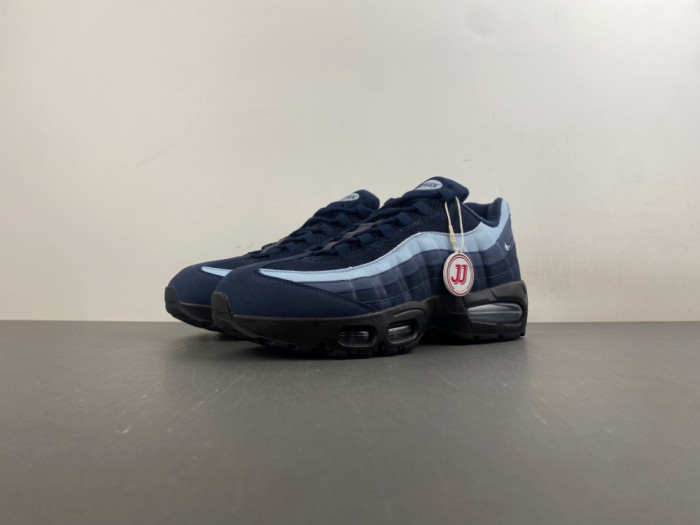 The Nike Air Max 95 OG Obsidian Releases Fall 2025-IH4457-400