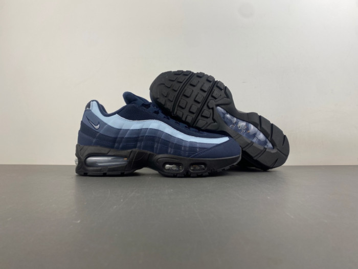 The Nike Air Max 95 OG Obsidian Releases Fall 2025-IH4457-400