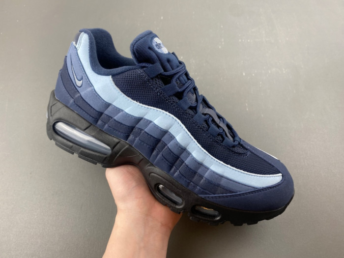 The Nike Air Max 95 OG Obsidian Releases Fall 2025-IH4457-400