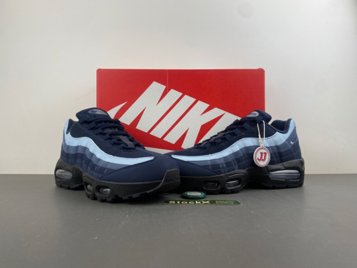 The Nike Air Max 95 OG Obsidian Releases Fall 2025-IH4457-400