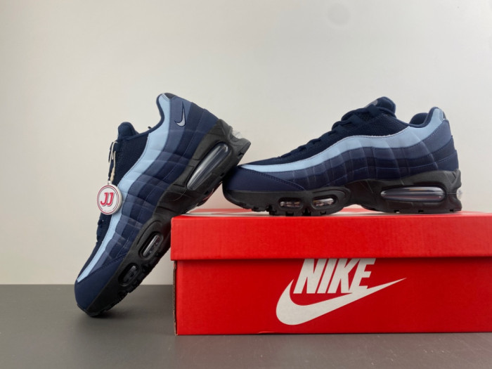 The Nike Air Max 95 OG Obsidian Releases Fall 2025-IH4457-400