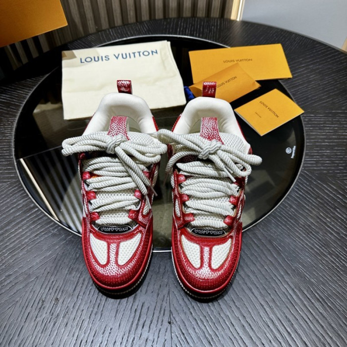 LV snekaers 229