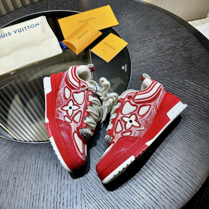 LV snekaers 229