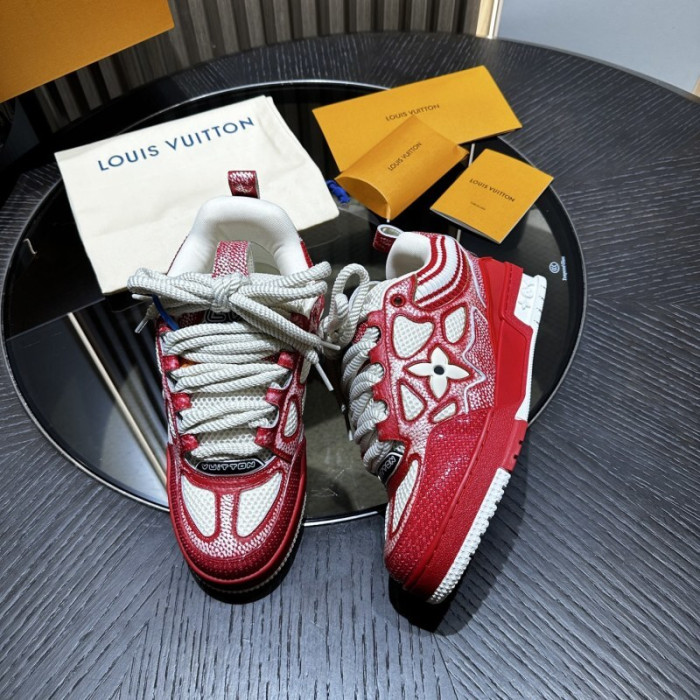 LV snekaers 229