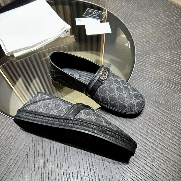 Gvc*1 SNEAKER 125