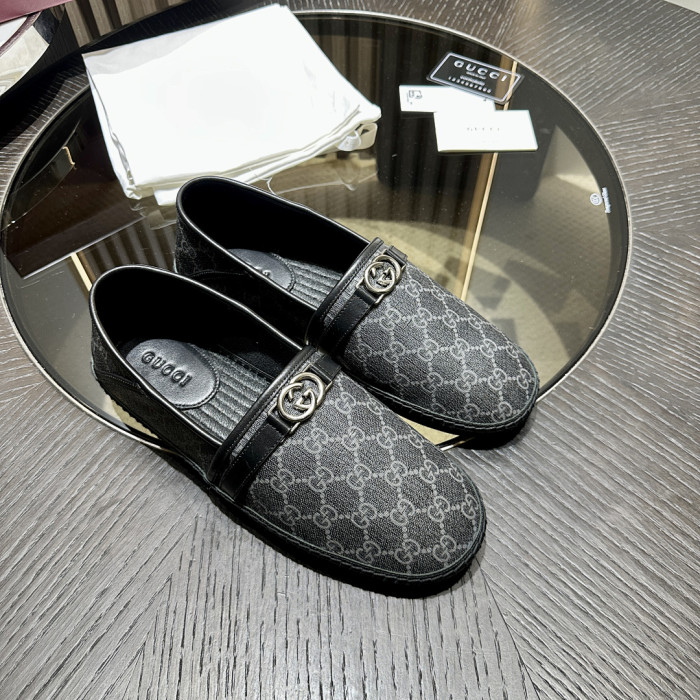 Gvc*1 SNEAKER 125