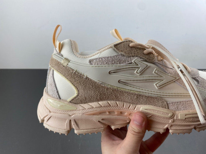 OFF-WHITE -84