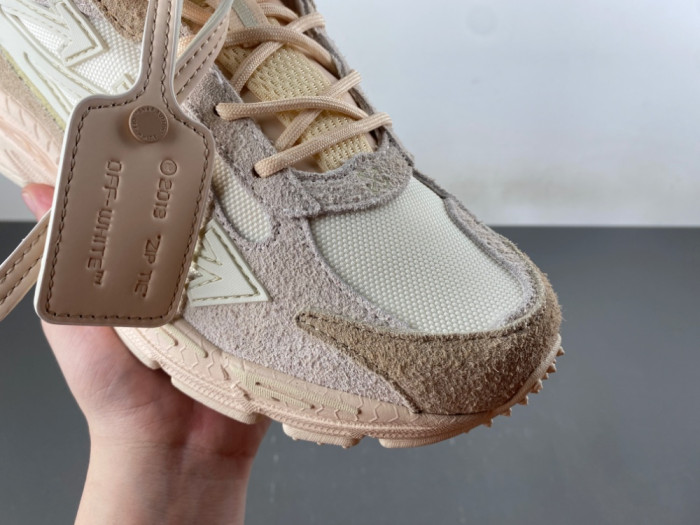 OFF-WHITE -84