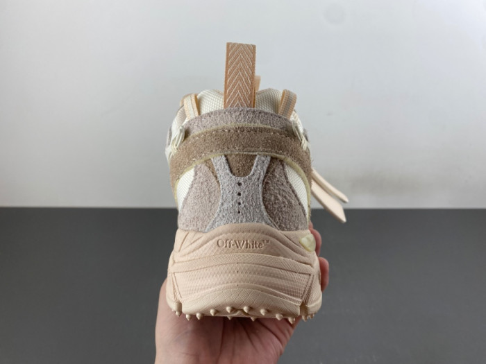 OFF-WHITE -84