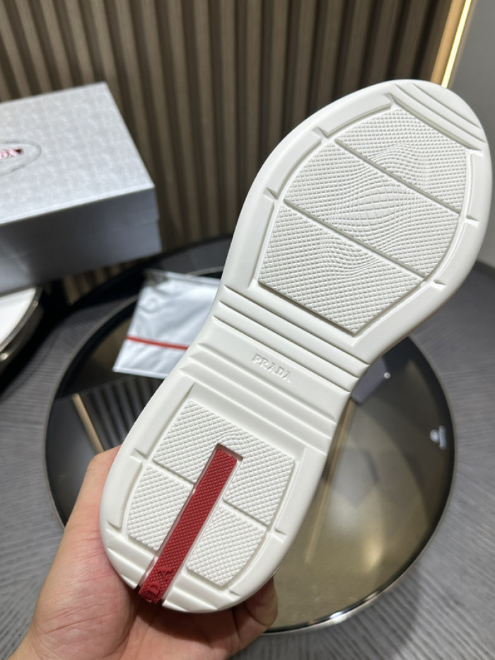 Prada 031