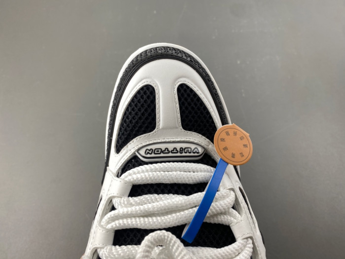 LV snekaers 281