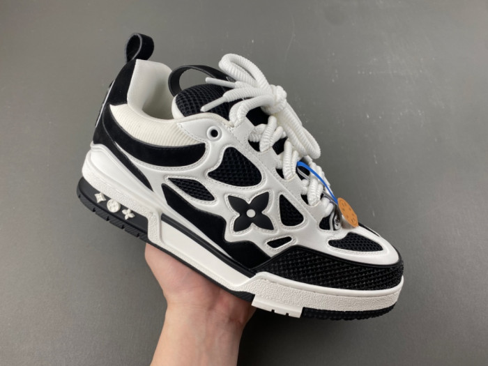LV snekaers 281