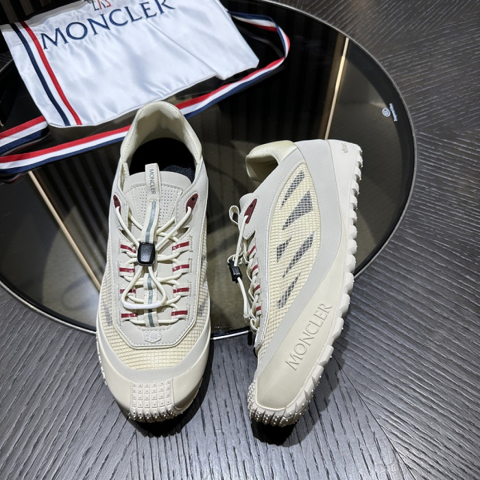 MONCLER SNEAKER 17