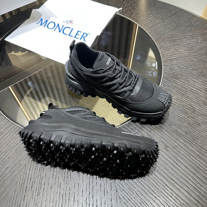 MONCLER SNEAKER 22
