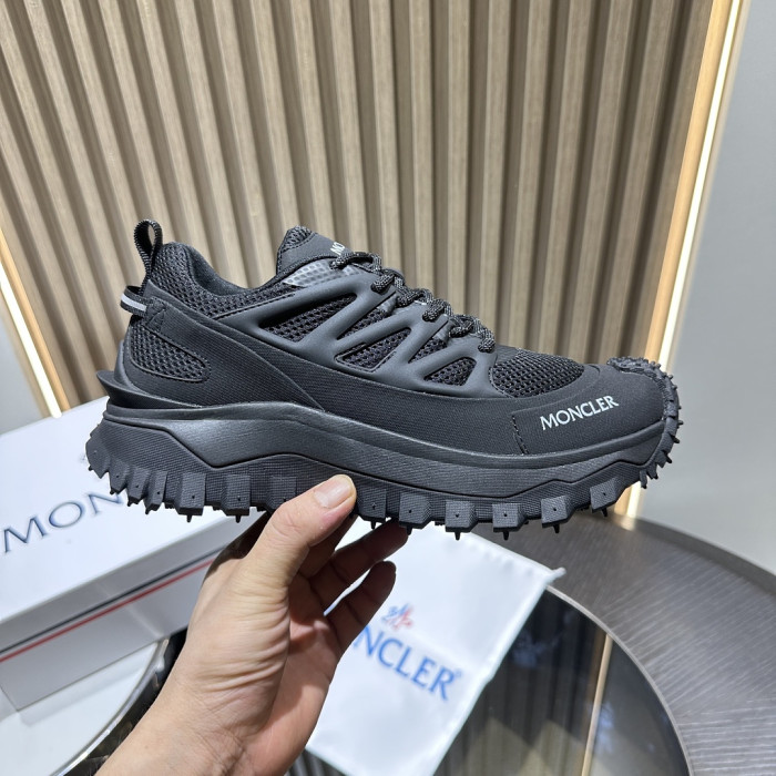 MONCLER SNEAKER 22