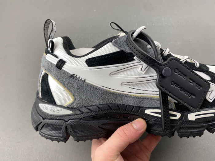 OFF-WHITE -85