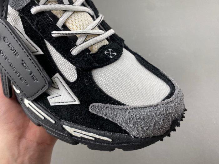 OFF-WHITE -85
