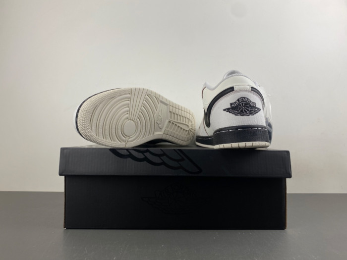 Air Jordan 1 Low -IV5325-110