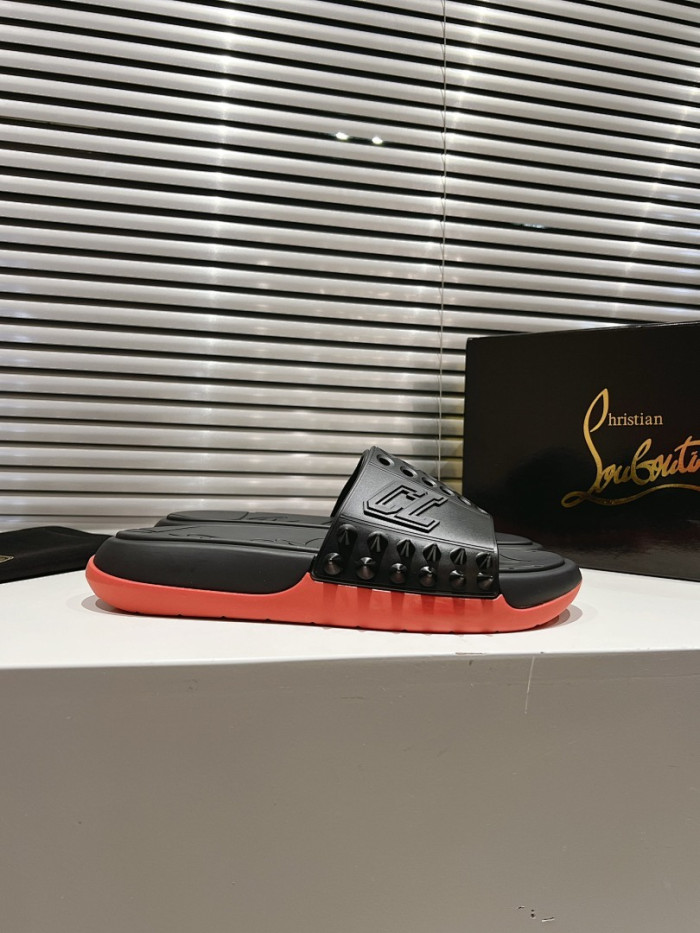CL SANDAL 04