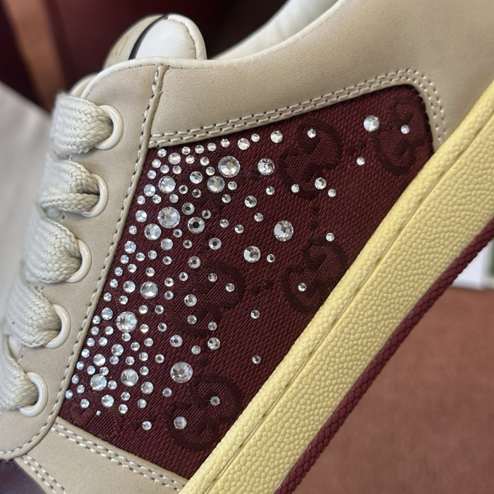 Gvc*1 SNEAKER 121