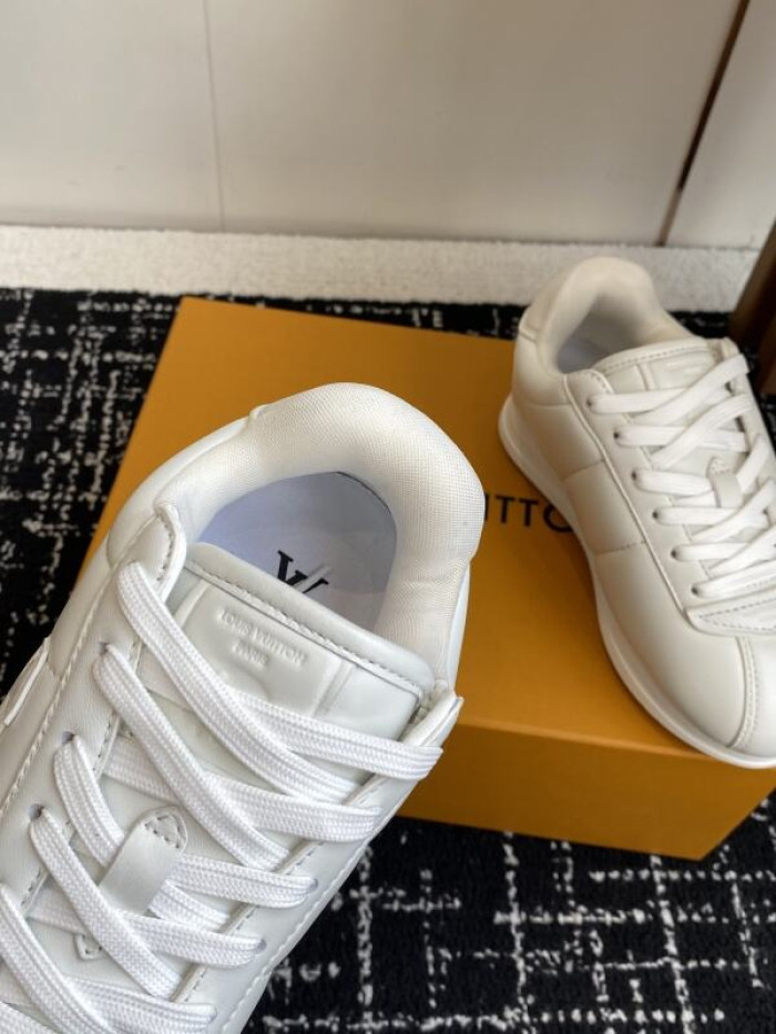 LV snekaers 218