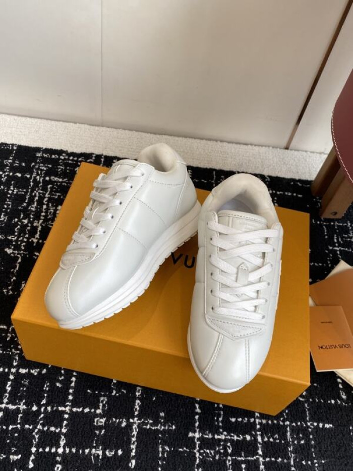 LV snekaers 218