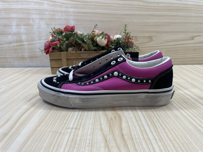 VANS-03