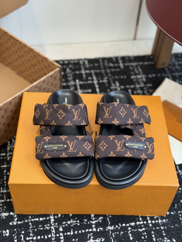 L&V sandal 91