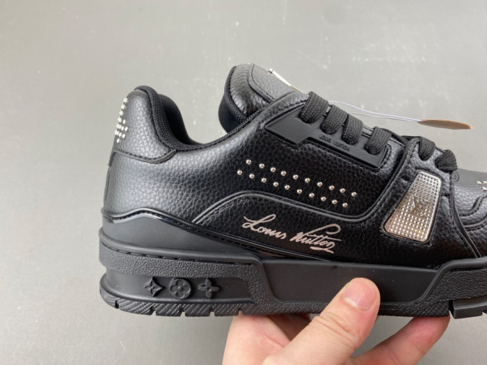 LV snekaers 287