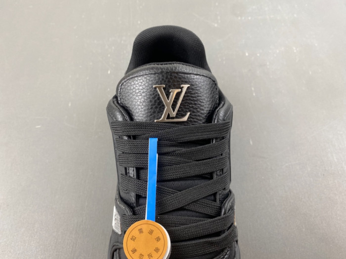 LV snekaers 287