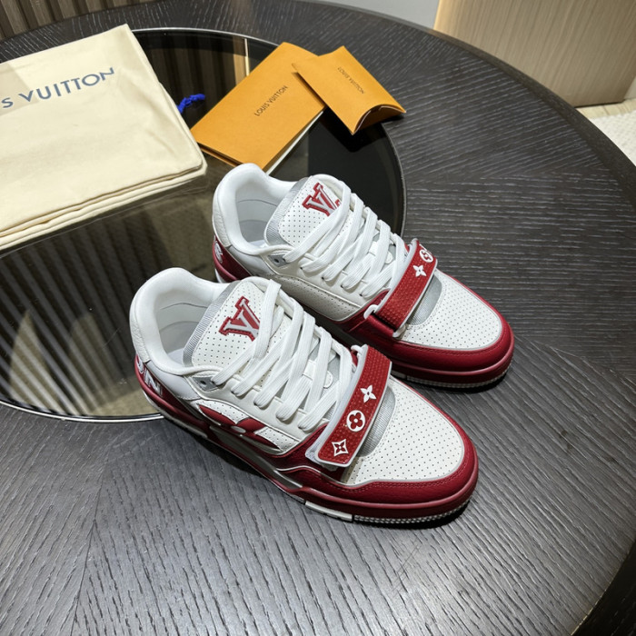 LV snekaers 135
