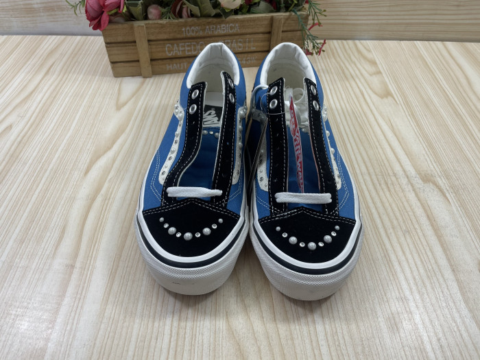 VANS-05