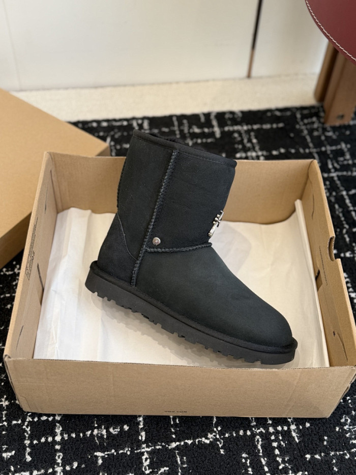UGG-14