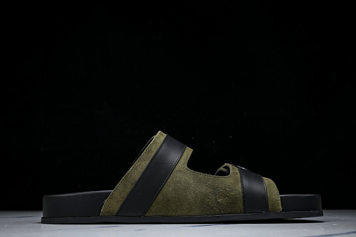 D10r SANDAL 16