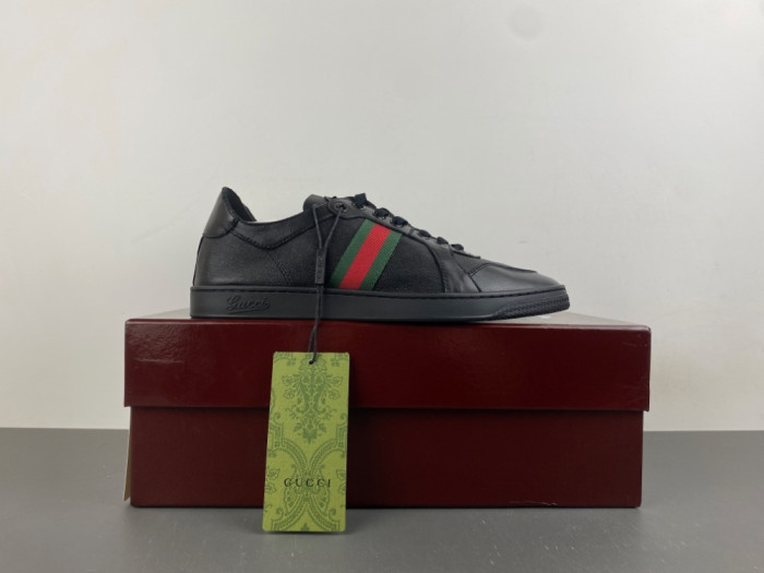 Gvc*1 SNEAKER 139